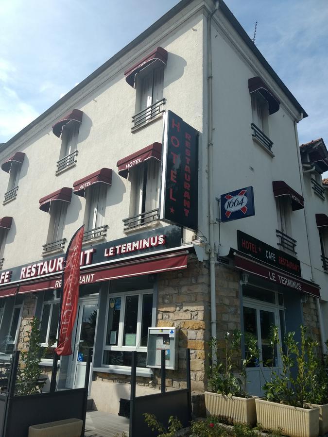 Hotel Terminus Fontainebleau Avon Esterno foto